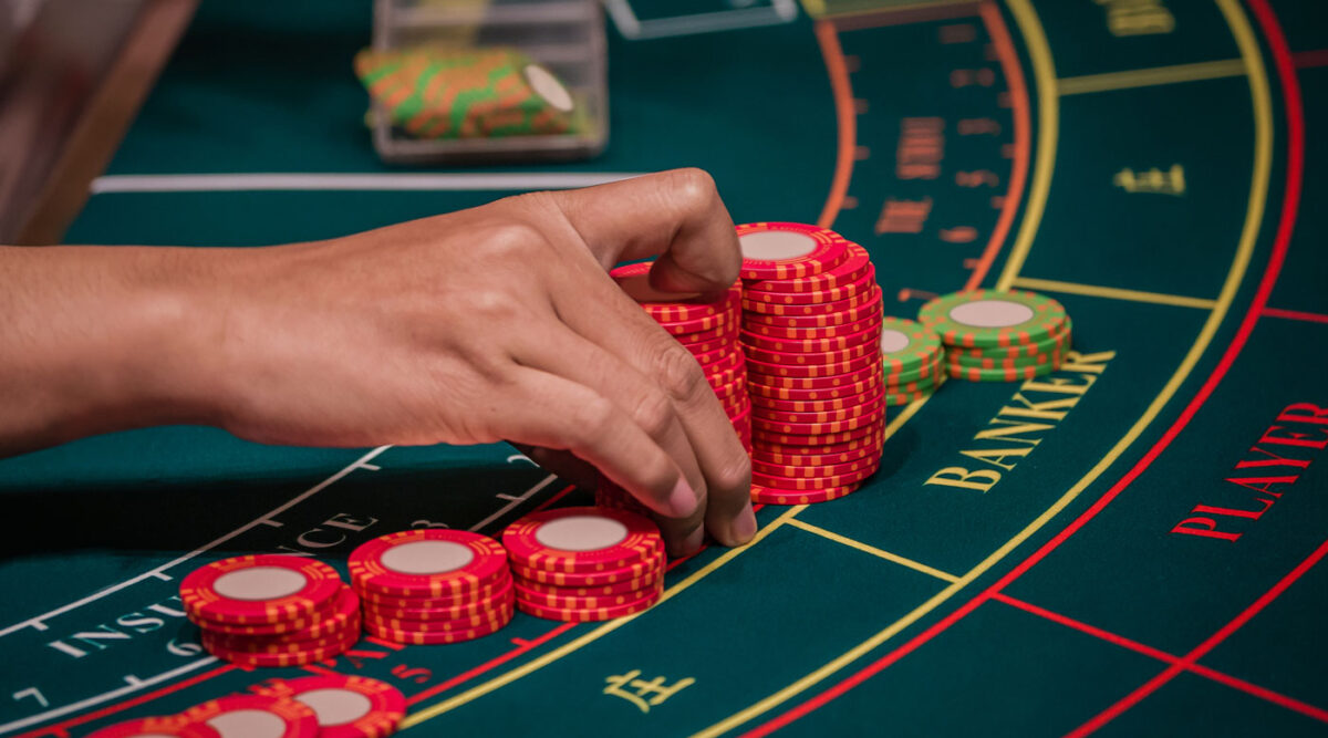 Blackjack’da Uzman Stratejileri: Kazanma Potansiyelinizi Artırın